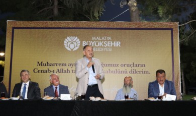 Bakan Özhaseki: Konutlar 8-9 şiddetindeki depreme dayanıklı inşa edildi!