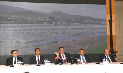 Malatya'da deprem süreci ve yol haritası masaya yatırıldı