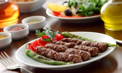 30 yıllık usta tekirdağ köftesinin sırrını açıkladı! Meğer içine 1 tutam koymak yetiyormuş
