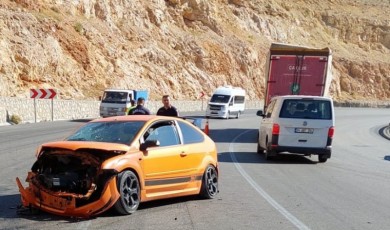 Akçadağ- Tataruşağı mevkiinde feci kaza!