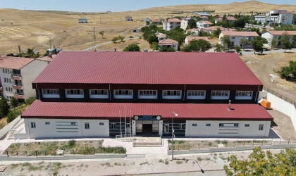 Arguvan’daki, kapalı spor salonu tamamlandı