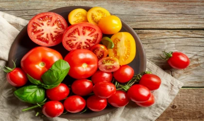 Domatesi Sakın Böyle Tüketmeyin! Sağlıklı Beslenme İçin Dikkat: Domatesi Doğru Tüketmeliyiz!