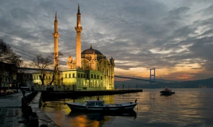 İstanbul'da Mutlaka Gezilmesi Gereken 10 Eşsiz Camii!