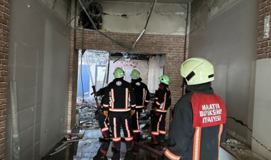 Malatya'da ağır hasarlı ev küle döndü!