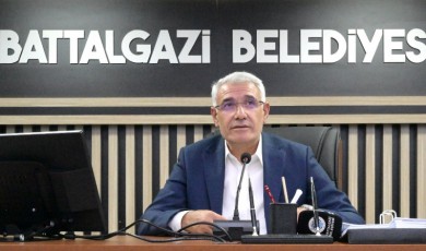 Deprem sonrası tadilatı yapılacak yapılarla ilgili karar mecliste kabul edildi