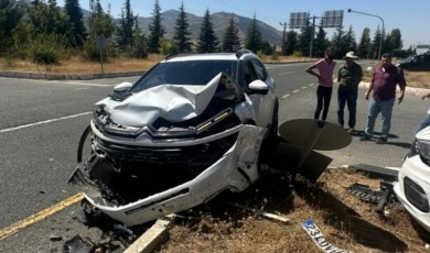 Elazığ-Malatya Karayolu Gözeli kavşağında feci kaza!