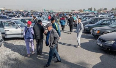 İkinci el otomobilde fiyatlar yüzde 10 geriledi