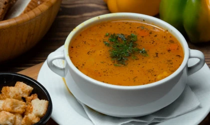 Lokanta ustalarının sır gibi sakladığı tüyo. Mercimek çorbasını altın oranda yapıyor...