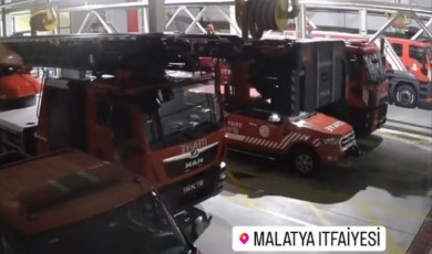 Yedi ay önce bugün Malatya İtfaiyesinde neler yaşandı? Görüntüler bir kez daha kan dondurdu