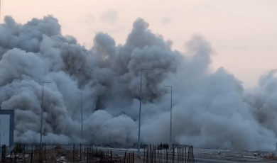 Bostanbaşı Mahallesi'ndeki 15’şer katlı milyonluk 2 blok yerle bir oldu!
