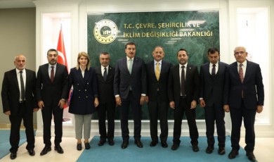 Gündemlerinde Malatya çarşı merkezi, yerinde dönüşüm, yeni beton fabrikası, Bostanbaşı'nın geleceği vardı