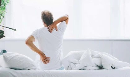 Kronik vücut ağrısı (Fibromiyalji) nedir ve neden olur? Çözümü nedir? Kronik vücut ağrısının altında yatan sebepler ve etkili çözüm yöntemleri