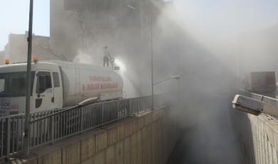 Malatya Emeksiz yıkılıyor! Şehit Üsteğmen Selim Keskinkılıç altgeçidi trafiğe kapatıldı
