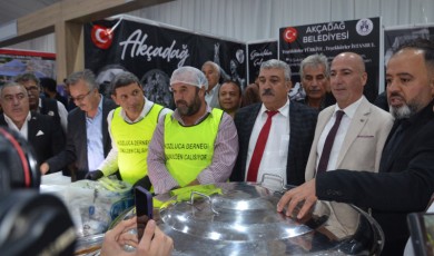 Malatya Tanıtım Günlerinde “Akçadağ Rüzgârı”