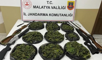 Malatya'da zehir tacirlerine geçit yok: 5 kilo 600 gram kubar esrar ele geçirildi