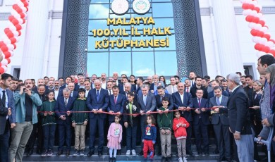 Türkiye’nin önemli kütüphanelerinden biri, bakanların katılımıyla, Malatya'da açıldı!