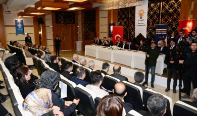 AK Parti Genel Başkan Yardımcısı Kandemir: Malatya en kısa sürede ayağa kalkacak!