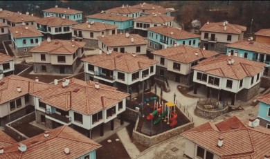 Malatya'da akılalmaz iddia: TOKİ, depremzede 2 aileye, tek 1 ev hakkı mı tanıyor?