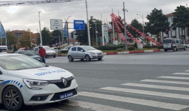 MAŞTİ kavşağında feci kaza: Kazada maddi hasar meydana geldi