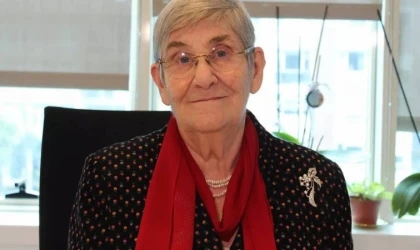 Prof. Dr. Canan Karatay: Kan Sulandırmak İçin Aspirin Yerine Tercih Edilmeli...