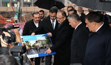 Bakan Özhaseki, Malatya’da çarşı merkezi projesini yerinde inceledi