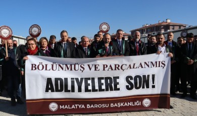 Deprem sonrası, 7 ayrı noktada hizmet veren adliye, avukatların tepkisine neden oluyor!