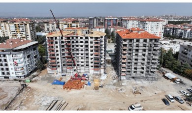 Konutlarda sona gelindi! "Riskli yapı sahibi vatandaşlarımıza riskli taşınmazları karşılığında teslim edeceğiz"