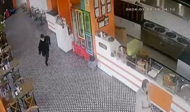 Deprem anı güvenlik kamerasında