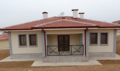 Deprem bölgesi Akçadağ'da köy evlerinin teslimine başlanıldı!
