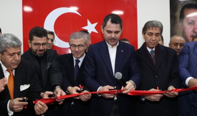 Murat Kurum, Eyüpsultan Malatyalılar Derneğinin açılışına katıldı