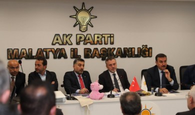 AK Parti Genel Başkan Yardımcısı Malatya'da Büyük Bombayı Patlattı: Seçim Stratejilerini Açıkladı!
