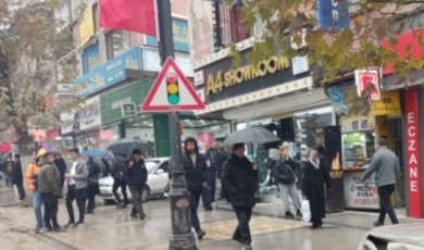 AK Parti Milletvekili Abdurrahman Babacan: Kışla Caddesi İçin Esnafa Müjdeli Haberler Var!