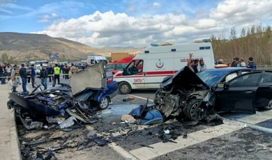 Malatya-Kayseri karayolu kana bulandı: 3 ölü, 5 yaralı