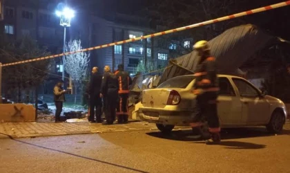 MALATYA’DA İFTAR VAKTİ DEHŞETİ: KONTEYNERDEKİ PATLAMA MAHALLEYİ SARSINCA!
