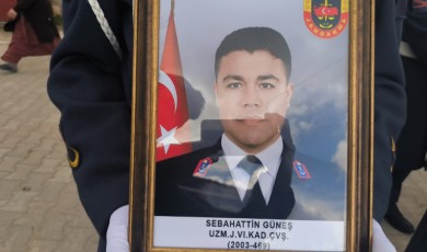 Uzman Jandarma Çavuş Sebahattin Güneş, son yolculuğuna uğurlandı