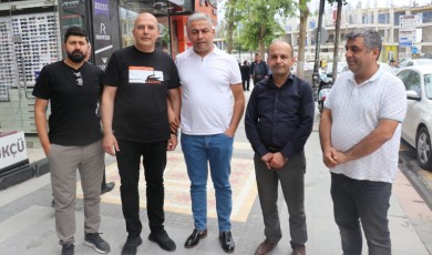 Kışla Caddesi Esnafından Sami Er'e Tepki: Seçimde Verdiğiniz Sözleri Tutun!