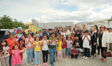 Malatyalı Depremzede Anneler ve Çocuklarına Anlamlı Ziyaret