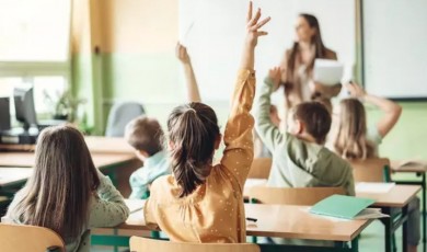 Yarın Okul Var Mı? 20 Mayıs Pazartesi Okullarda Ders Var Mı?