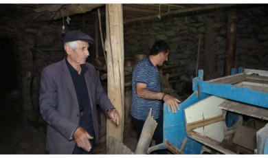 Arguvan İlçesinde Bulunan 90 Yıllık Su Değirmeni Zamana Direniyor