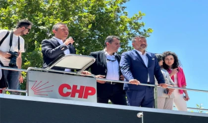 Özgür Özel Malatya’da Yangın Krizine El Koydu: “Meclis’e Taşıyacağız!”