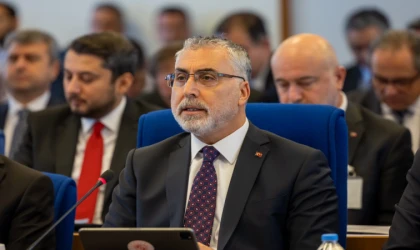 Bakan Işıkhan, Büyük Borçlu 5 Belediyeyi Açıkladı: İller Arasında Malatya Var Mı?