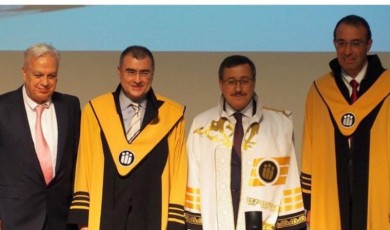 Çapraz Karaciğer Naklinde Dünya Çapında Bir İlk: 7’li Nakil Başarısı