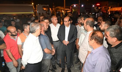 Geçit: Yangında Mağdur Olan Esnaflarımızın Yanındayız