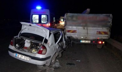 Malatya'daki Kayısı Bahçesinden Dönen Amca Çocuklarının Araçları Çarpıştı
