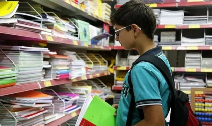 Eğitim Sezonu Öncesi Kırtasiye Ürünleri Cep Yakıyor: Fiyatlar Neden Yükseldi?