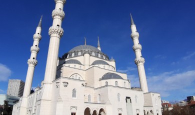 Malatya’da Bugün Namaz Vakitleri: Hangi Saatte Namaz Kılınacak?