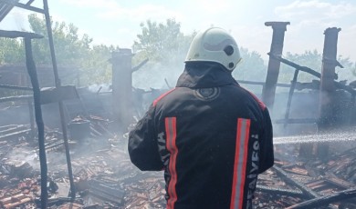 Malatya'daki Çatı ile Bahçe Yangınları Korkuttu
