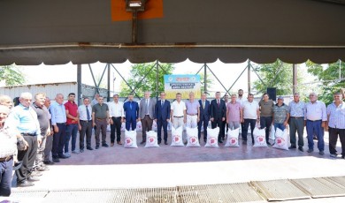 Malatyalı Depremzede Çiftçilere 35 Ton Arpa Dağıtıldı