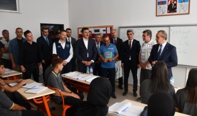 6 Şubat Depremlerinden Sonra Eğitime Destek: Hollandalı Gurbetçiler Anadolu Lisesi Açıldı