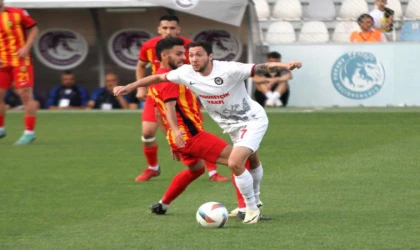 “Çorum FK, Yeni Malatyaspor’u 4-0 Yendi! Büyük Fark ve Kritik Goller”